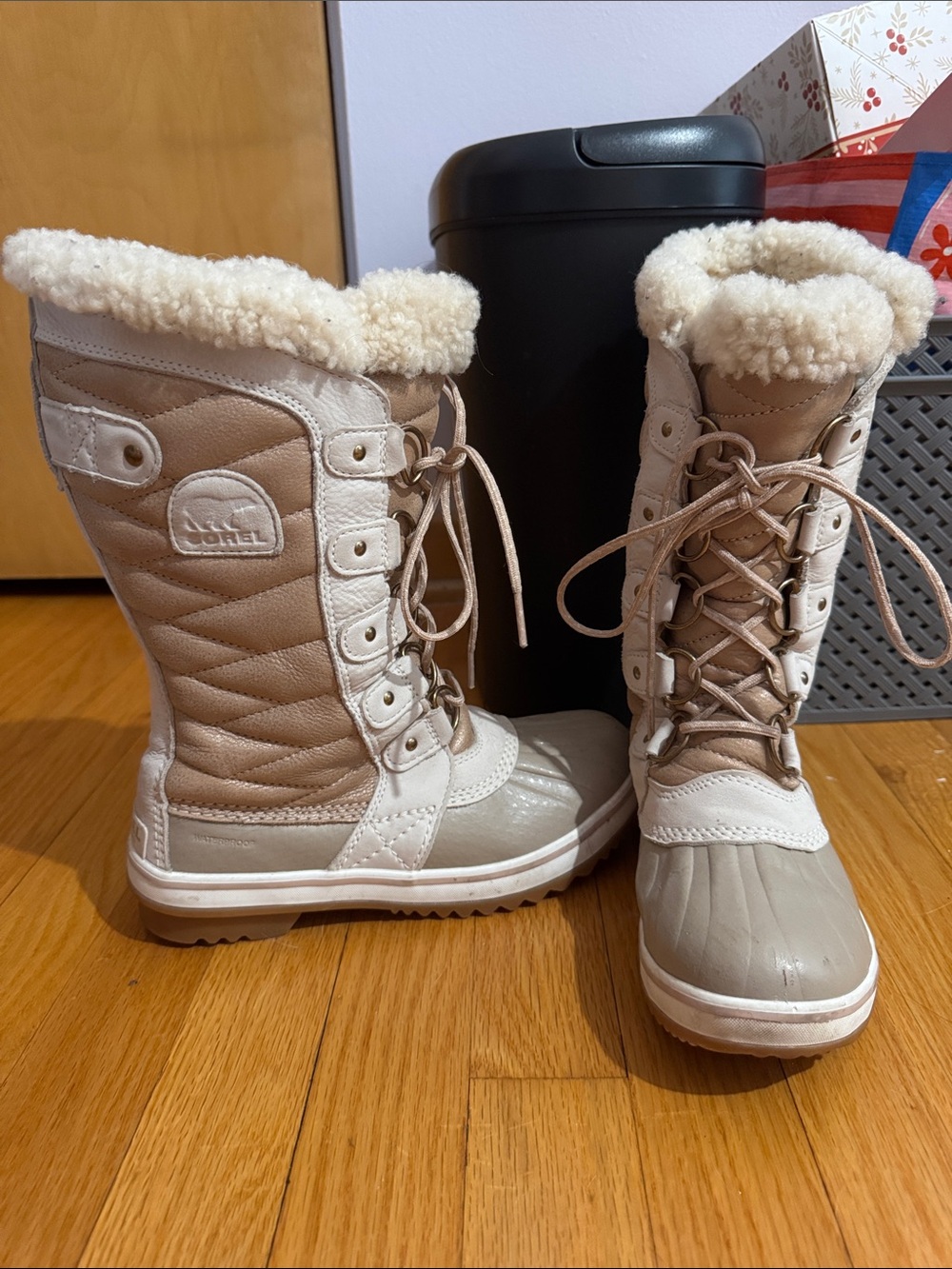 Sorel Two-Tone Tan and Cream Shearling-Trim Lace-Up Winter Boots